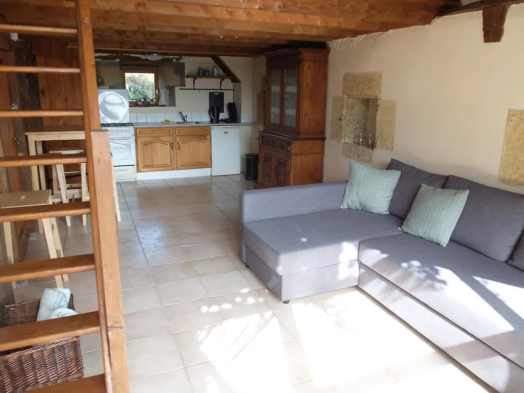 Le Bon Coeur Bed and Breakfast Ygrande Bed & Breakfast