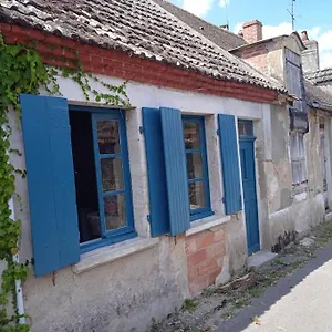 Petite Maison De Village Hébergement de vacances